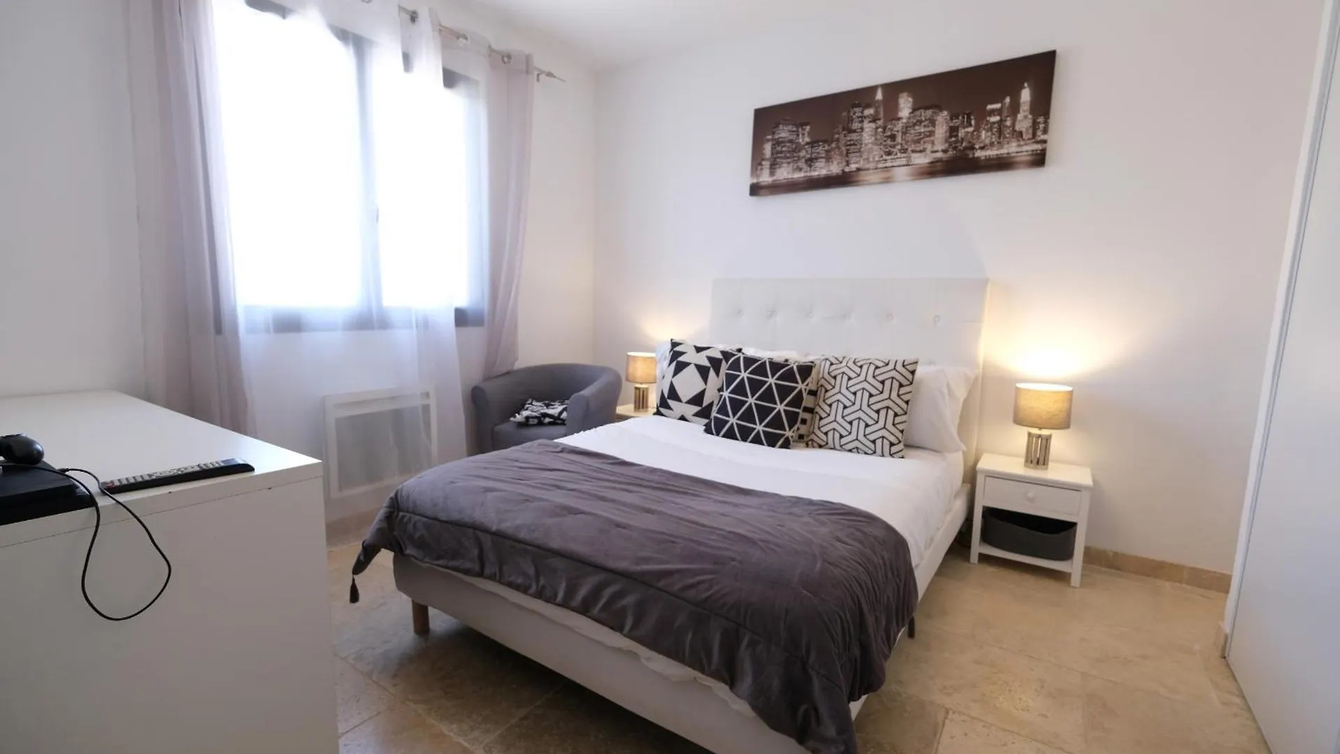 Camargue Family Retreat: Charming House with Pool near Arles Center Villa France